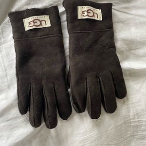 UGG Australia gloves